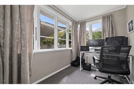 Photo of property in 182 Langdons Road, Northcote, Christchurch, 8052
