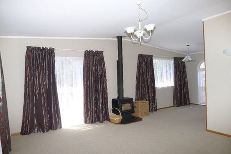 Photo of property in 1/17 Anaru Street, Raumati Beach, Paraparaumu, 5032