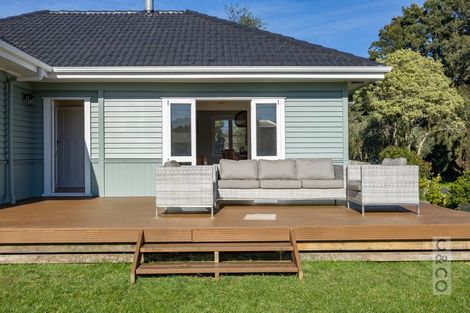 Photo of property in 29 Cambridge Road, Riverhead, 0820