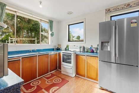 Photo of property in 14 Rollerson Street, Papakura, 2110