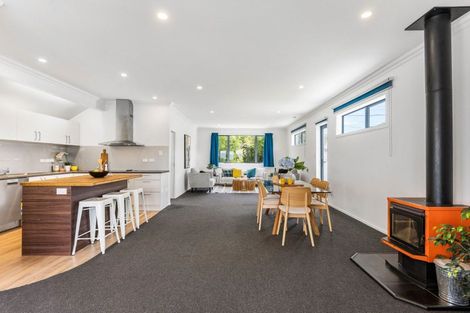 Photo of property in 32 Mandalay Terrace, Khandallah, Wellington, 6035