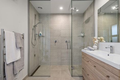 Photo of property in 22 Dray Place, Halswell, Christchurch, 8025