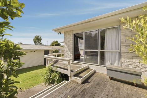 Photo of property in 6 Crombie Street, Bellevue, Tauranga, 3110