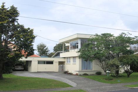 Photo of property in 439 Otumoetai Road, Otumoetai, Tauranga, 3110