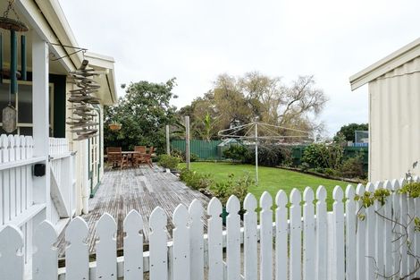 Photo of property in 16 Perry Street, Mangapapa, Gisborne, 4010