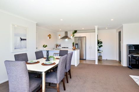 Photo of property in 36 North Ridge Drive, Rototuna North, Hamilton, 3210