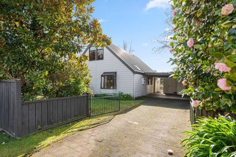 Photo of property in 6 Iles Road, Lynmore, Rotorua, 3010