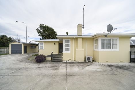 Photo of property in 87 College Street, Awapuni, Palmerston North, 4412