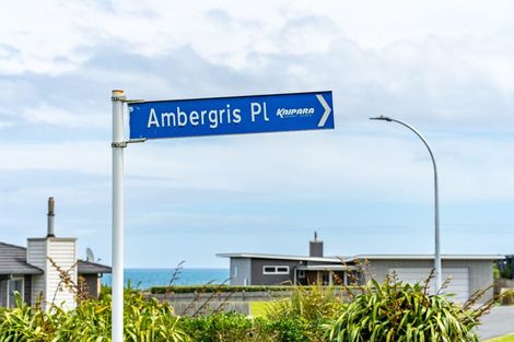 Photo of property in 38 Sunset Drive, Baylys Beach, 0377