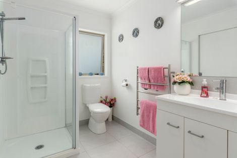 Photo of property in 6 Christopher Lane, Warkworth, 0910