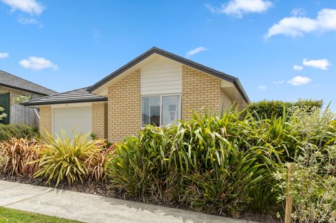 Photo of property in 6 Christopher Lane, Warkworth, 0910