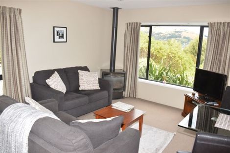 Photo of property in 6888h Christchurch Akaroa Road, Takamatua, 7581