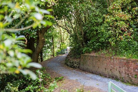 Photo of property in 74 Sar Street, Wadestown, Wellington, 6012