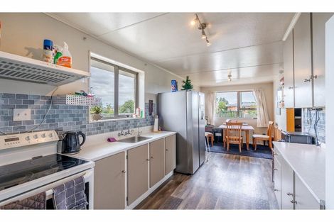 Photo of property in 66 Renfrew Street, Waikiwi, Invercargill, 9810