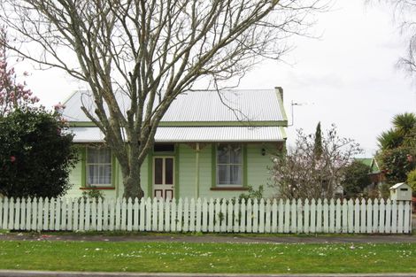 Photo of property in 19 Standish Street, Inglewood, 4330