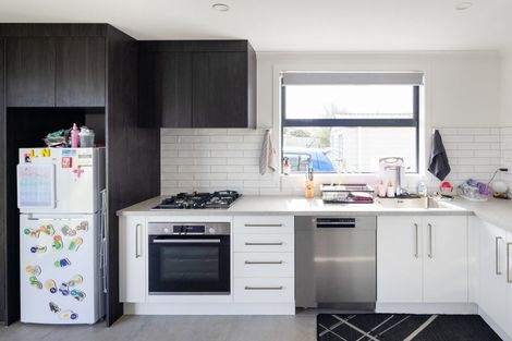 Photo of property in 2/15 Mears Road, Saint Andrews, Hamilton, 3200