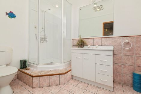 Photo of property in 8 Charthouse Lane, Whitby, Porirua, 5024