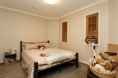 Photo of property in 19 Montgomery Crescent, Kinloch, Taupo, 3377