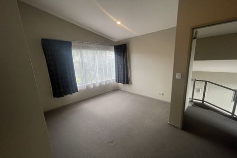Photo of property in 9 Armstrong Farm Drive, East Tamaki Heights, Auckland, 2016