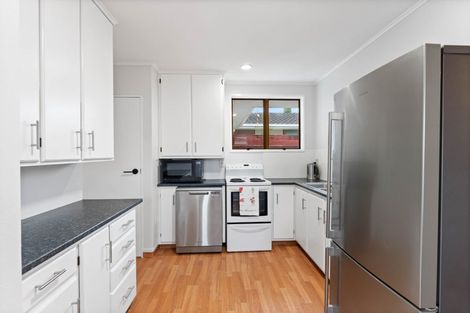 Photo of property in 41b Andrew Street, Waikanae, 5036