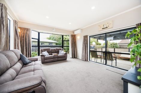 Photo of property in 15 Mountfort Grove, Feilding, 4702