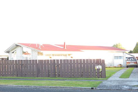 Photo of property in 18 Aotea Crescent, Tokoroa, 3420