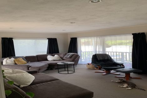 Photo of property in 2/14 Finchley Road, Torbay, Auckland, 0630