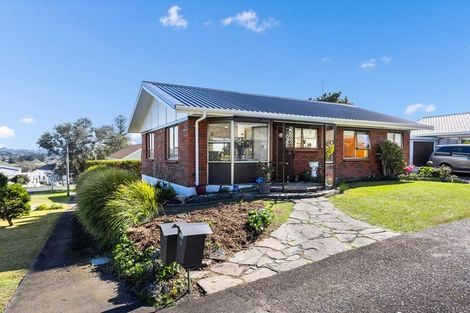 Photo of property in 1/7 Gerald Stokes Avenue, Helensville, 0800