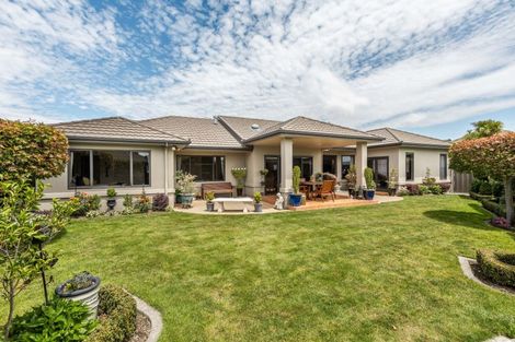 Photo of property in 9 Rutland Place, Taradale, Napier, 4112
