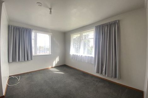 Photo of property in 41-43 Corinna Street, Waitangirua, Porirua, 5024