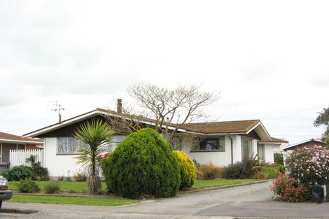 Photo of property in 37 Kinley Street, Rangiora, 7400
