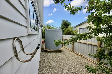 Photo of property in 148 Kupe Drive, Whitianga, 3510