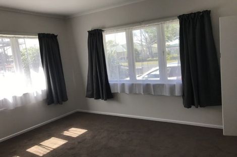 Photo of property in 36 Willis Road, Papakura, 2110