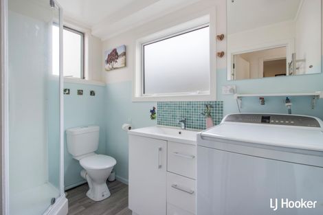 Photo of property in 5 Hanlen Avenue, Waihi Beach, 3611