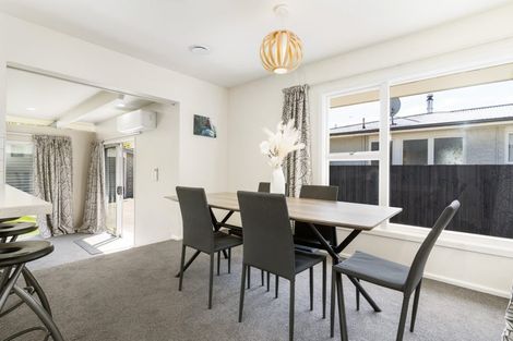 Photo of property in 35 Dunster Street, Burnside, Christchurch, 8053