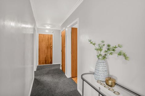 Photo of property in 3 Marsden Place, Awapuni, Palmerston North, 4412