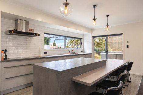 Photo of property in 7 Thomas Crescent, Western Heights, Rotorua, 3015
