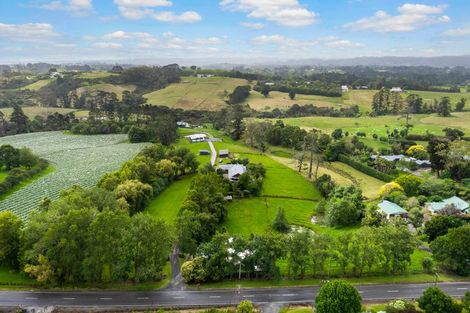 Photo of property in 98 Hanham Road, Kumeu, 0891