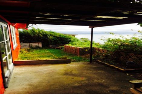 Photo of property in 2a Rangiuru Road, Mahina Bay, Lower Hutt, 5013