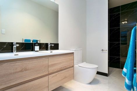 Photo of property in 1 Bourke Drive, Cambridge, 3434