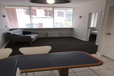 Photo of property in Terrace Tower Apartments, 1d/126 The Terrace, Wellington Central, Wellington, 6011