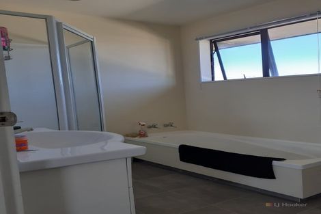 Photo of property in 6 Ellesmere Place, Oceanview, Timaru, 7910