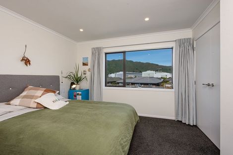 Photo of property in 18 Kauamo Close, Waiwhetu, Lower Hutt, 5010