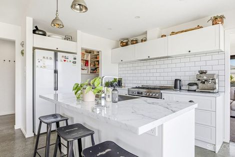 Photo of property in 9 Simon Street, Tawhero, Whanganui, 4501