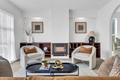 Photo of property in 3b Hunter Place, Merrilands, New Plymouth, 4312