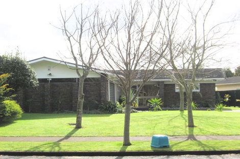 Photo of property in 13 Barnhill Crescent, Pahurehure, Papakura, 2113