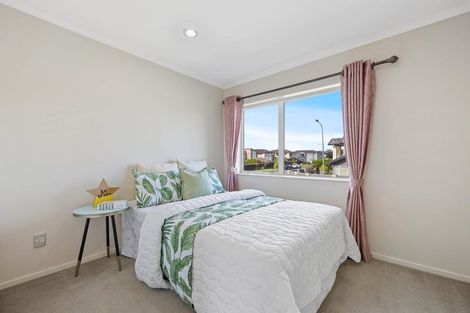 Photo of property in 16 Coolaghy Drive, Flat Bush, Auckland, 2019