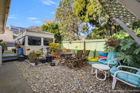 Photo of property in 30c York Street, Picton, 7220