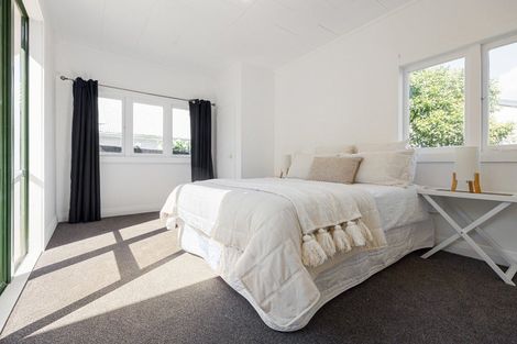 Photo of property in 121a Forest Lake Road, Forest Lake, Hamilton, 3200