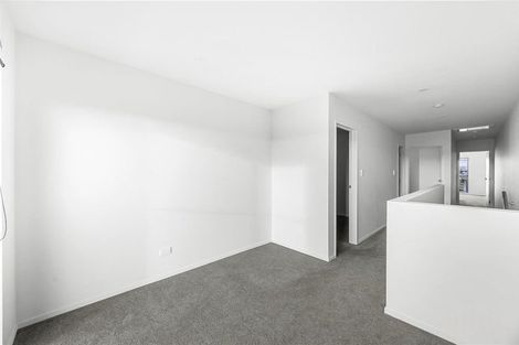 Photo of property in 63 Whare Kauri Road, Papakura, 2110